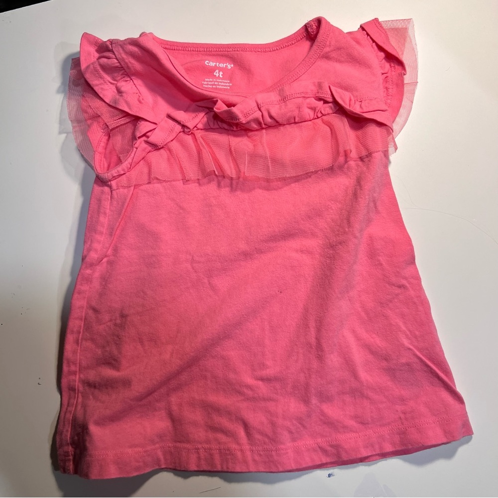 Carter’s toddler short sleeve top.